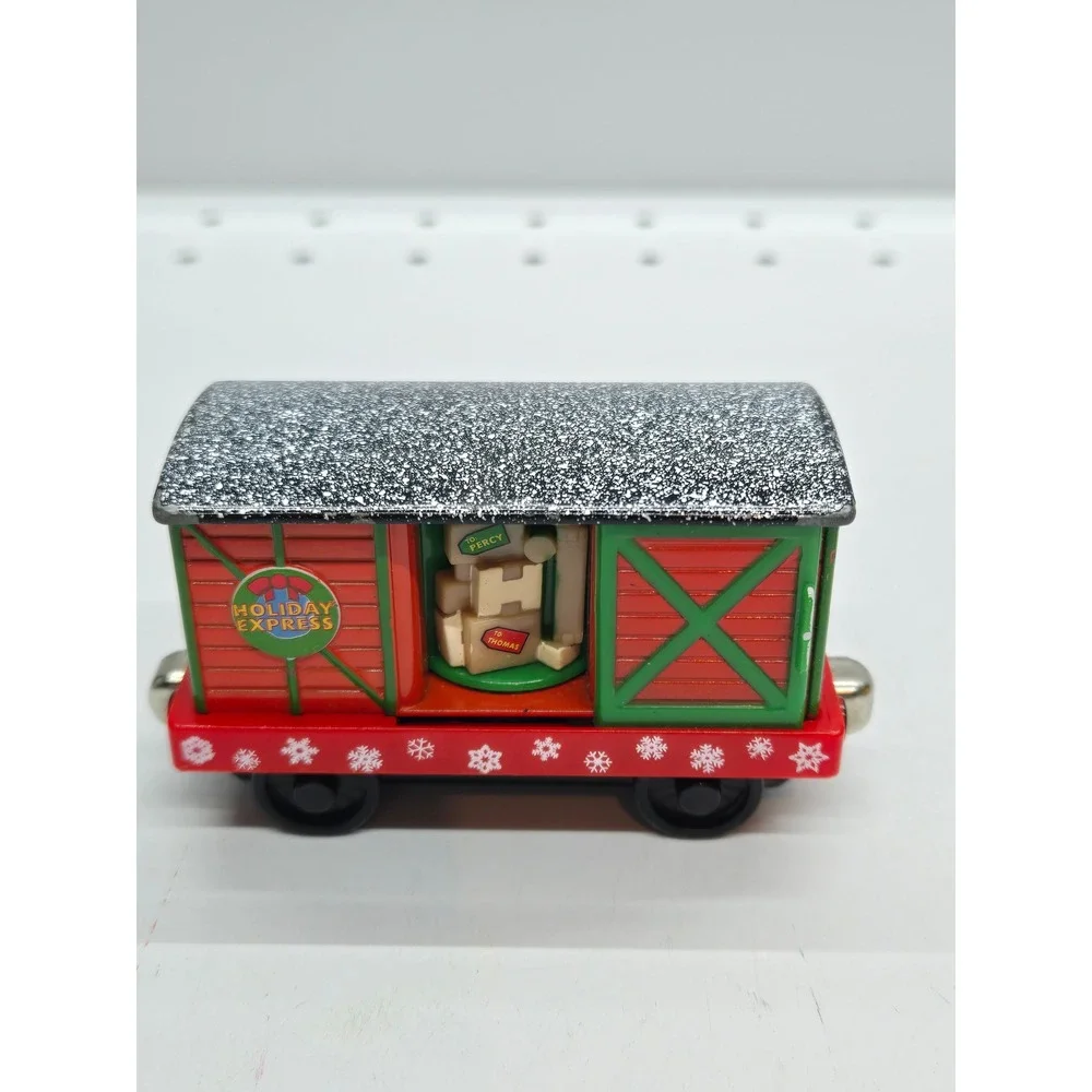 Thomas & Friends Holiday Box Car & Yellow Cargo Car Metal Magnet Train Lot